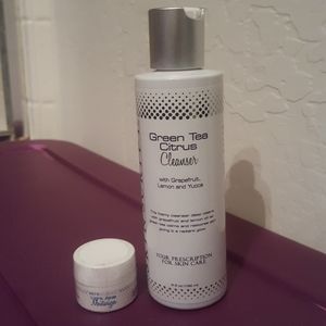 Skinscript Green Tea Cleanser with sample